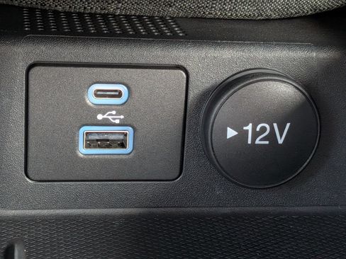 Used 2022 Ford Escape SEL FWD image 28