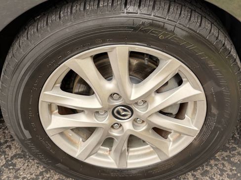 Used 2014 MAZDA MAZDA3 i Touring image 23