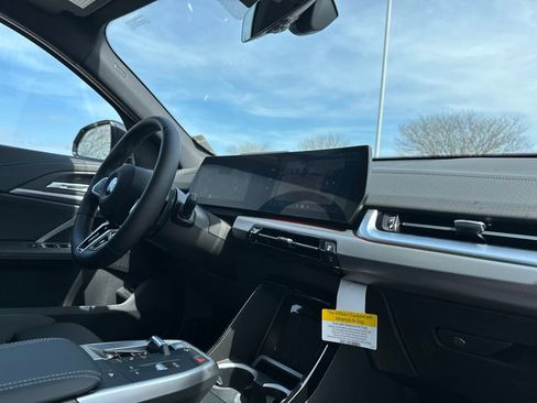 New 2026 BMW X2 xDrive28i image 25