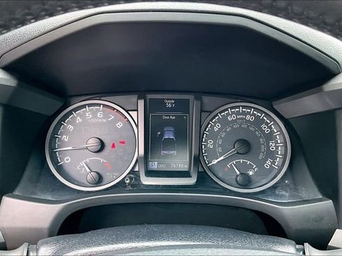 Used 2018 Toyota Tacoma TRD Sport w/ Technology Package AWD/4WD image 19