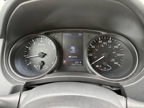 Used 2020 Nissan Rogue S AWD/4WD image 9