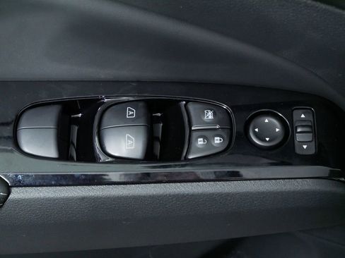 New 2025 Nissan Altima 2.5 SL image 22