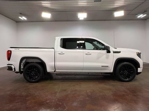 Used 2022 GMC Sierra 1500 Elevation AWD/4WD image 23