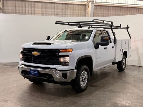 New 2026 Chevrolet Silverado 2500 W/T w/ WT Convenience Package image 2