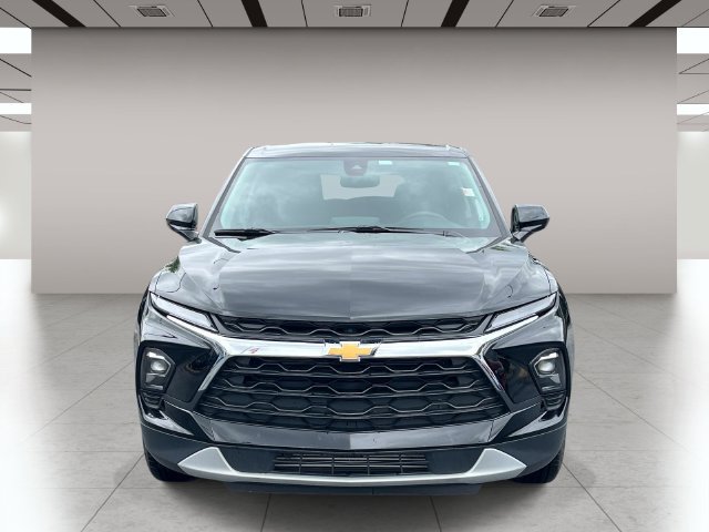 Used 2025 Chevrolet Blazer LT AWD/4WD image 9