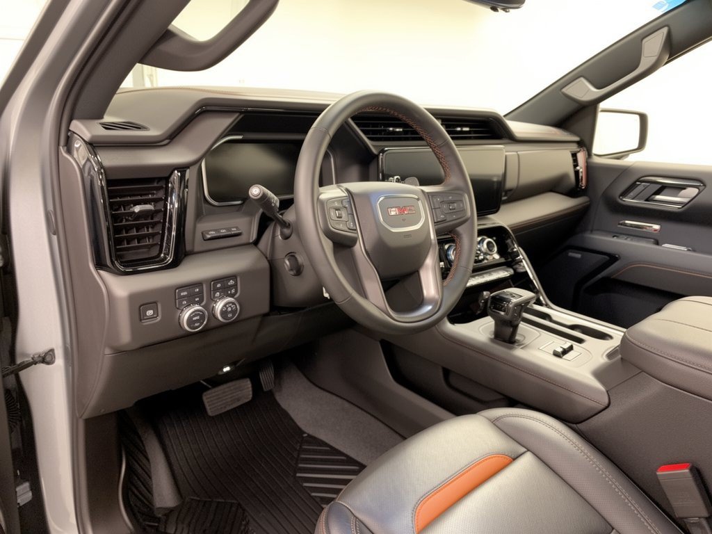 Used 2026 GMC Sierra 1500 AT4 w/ AT4 Premium Package AWD/4WD image 4