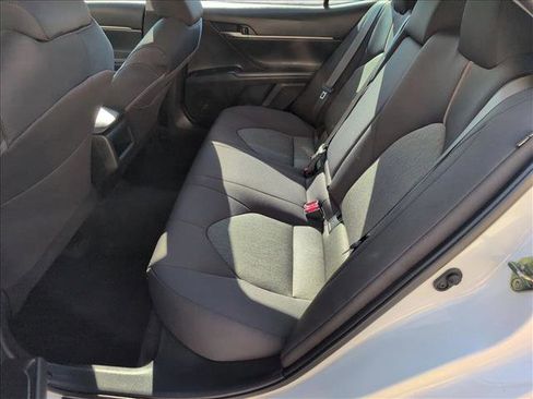 Used 2020 Toyota Camry LE w/ Convenience Package image 19