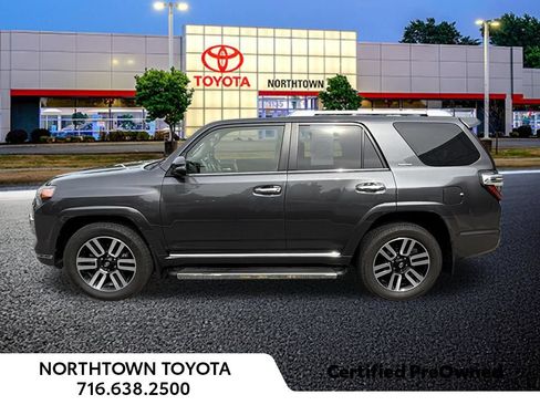 Used 2023 Toyota 4Runner Limited AWD/4WD image 2