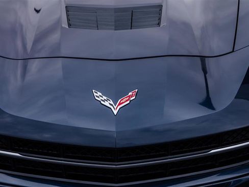 Used 2014 Chevrolet Corvette Stingray Coupe w/ 3LT Preferred Equipment Group RWD image 4