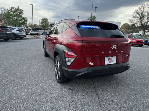 Used 2025 Hyundai Kona SEL AWD/4WD image 6
