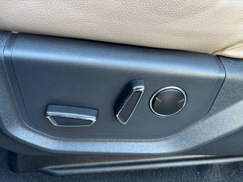 Used 2024 Ford Expedition Limited RWD image 22