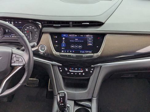 Used 2020 Cadillac XT6 Sport w/ Platinum Package image 17