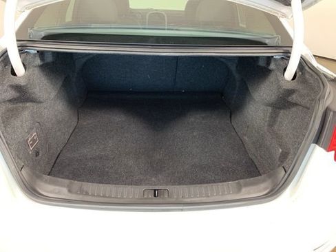 Used 2015 Chevrolet Malibu LS image 13