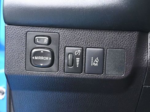 Used 2018 Toyota RAV4 XLE w/ Plus Extra Value Package image 13