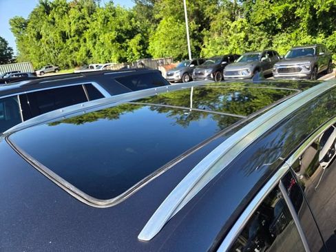 Used 2019 Cadillac XT5 Premium Luxury FWD image 8