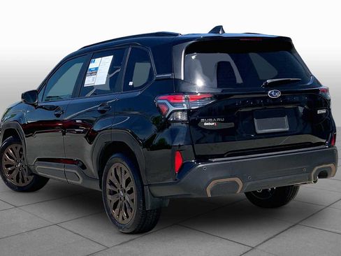 Used 2025 Subaru Forester Sport AWD/4WD image 12