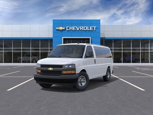 New 2025 Chevrolet Express 2500 LS image 9