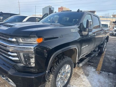 Used 2022 Chevrolet Silverado 2500 High Country w/ Technology Package image 1