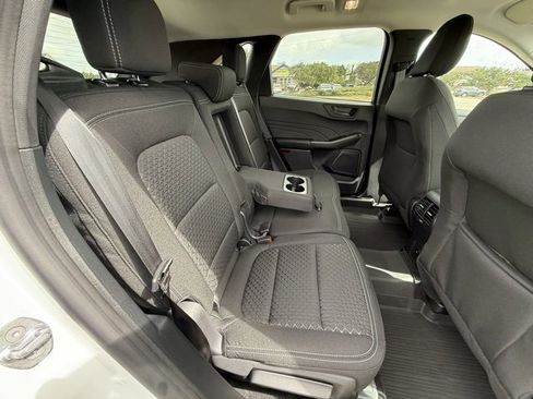 Used 2024 Ford Escape Active image 12