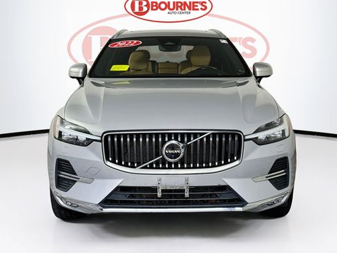 Used 2022 Volvo XC60 B6 Inscription w/ Advanced Package image 6