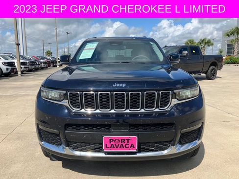 Used 2023 Jeep Grand Cherokee L Limited RWD image 2