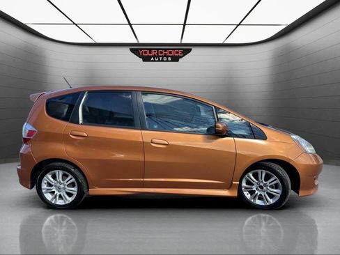 Used 2010 Honda Fit Sport image 6