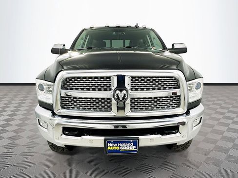 Used 2018 RAM 2500 Laramie w/ Convenience Group image 2