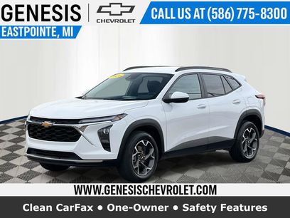 Used 2024 Chevrolet Trax LT w/ Driver Confidence Package