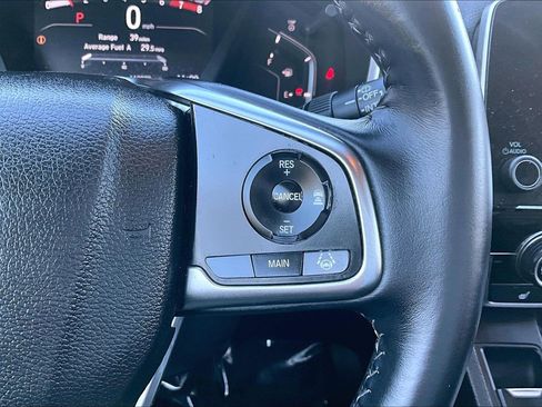 Used 2018 Honda CR-V Touring image 18