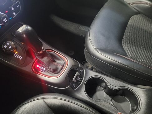 Used 2019 Jeep Compass Trailhawk w/ Cold Weather Group image 26