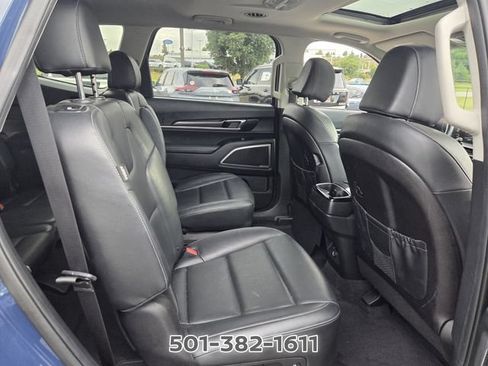 Used 2025 Kia Telluride S AWD/4WD image 19