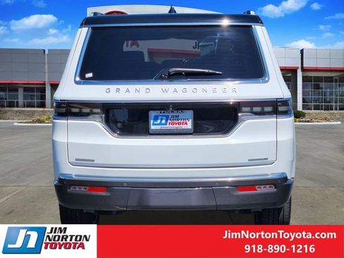 Used 2022 Jeep Grand Wagoneer Series II image 6