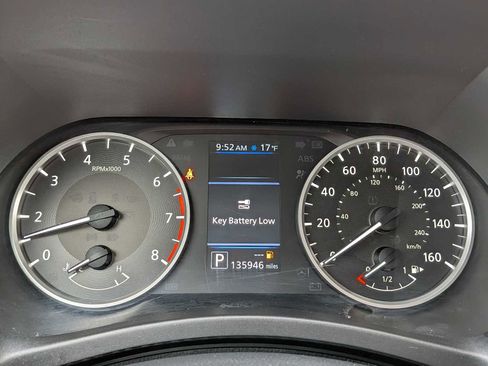 Used 2022 Nissan Sentra S image 29