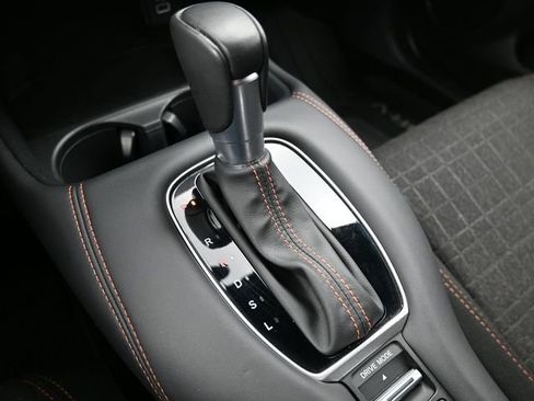 Used 2025 Honda HR-V Sport image 14