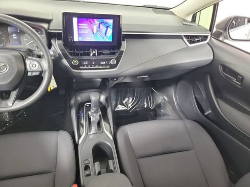 Used 2023 Toyota Corolla LE FWD image 17