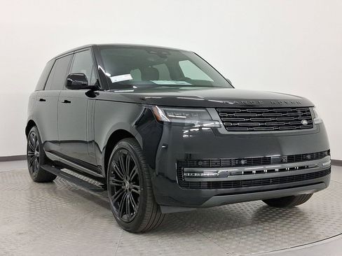New 2025 Land Rover Range Rover SE image 7