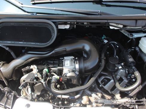 Used 2026 Ford Transit 350 XLT RWD image 41
