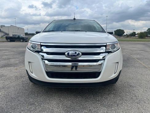 Used 2013 Ford Edge Limited w/ Driver Entry Pkg image 3