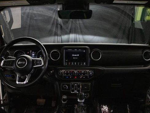 Used 2021 Jeep Wrangler Unlimited Sahara w/ Cold Weather Group image 21