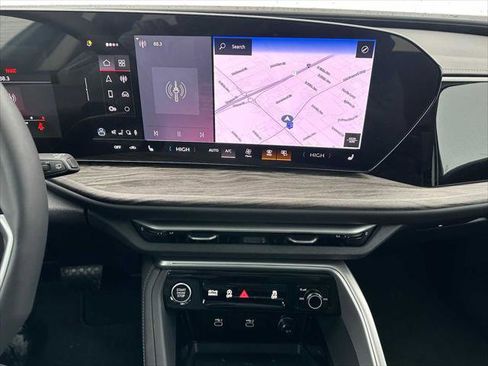 New 2025 Audi Q5 Premium Plus image 25