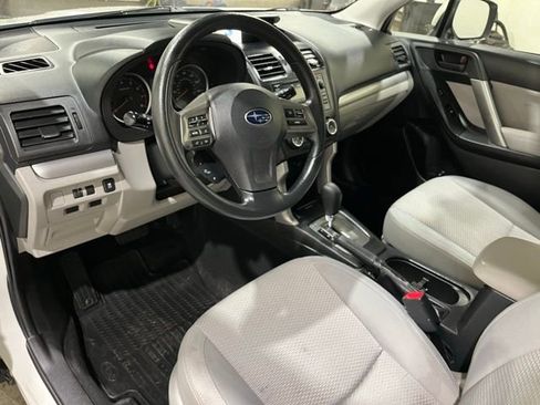 Used 2014 Subaru Forester 2.5i Premium w/ All-Weather Package image 15