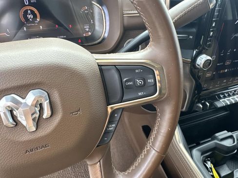 Used 2023 RAM 2500 Limited AWD/4WD image 47