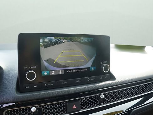 Used 2025 Honda Civic Sport image 6