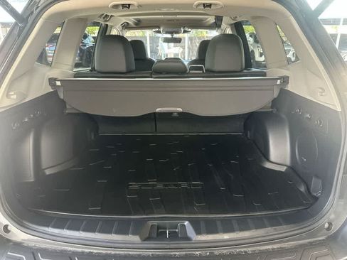 Used 2024 Subaru Forester Touring AWD/4WD image 25
