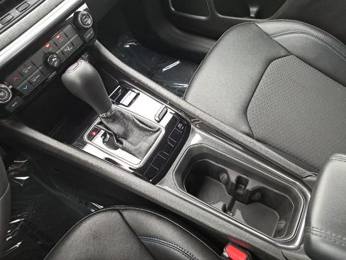 Certified 2025 Jeep Compass Latitude AWD/4WD image 24