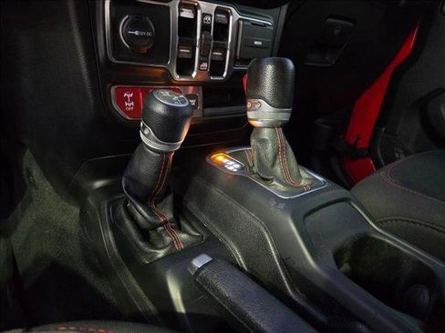 Used 2019 Jeep Wrangler Unlimited Rubicon image 13