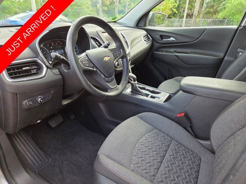Used 2024 Chevrolet Equinox LT FWD image 26
