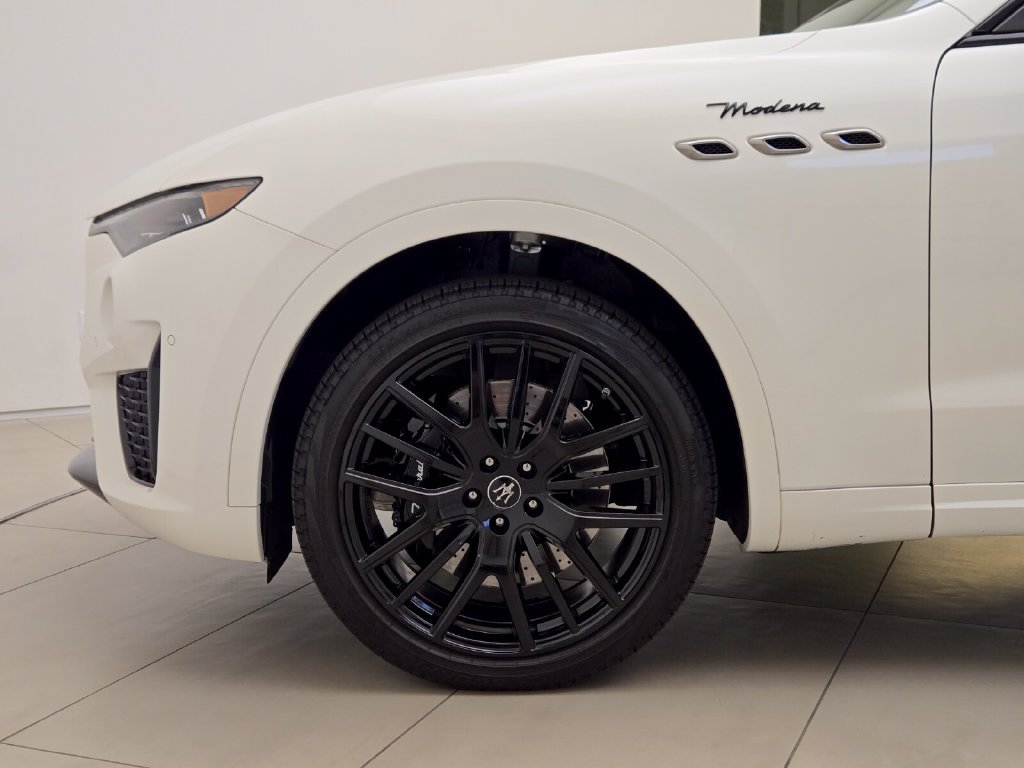 Certified 2023 Maserati Levante Modena AWD/4WD image 13