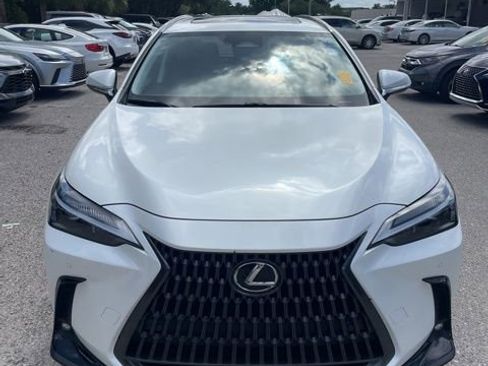 Used 2024 Lexus NX 250 FWD w/ Towing Package (2000 Lbs) image 6
