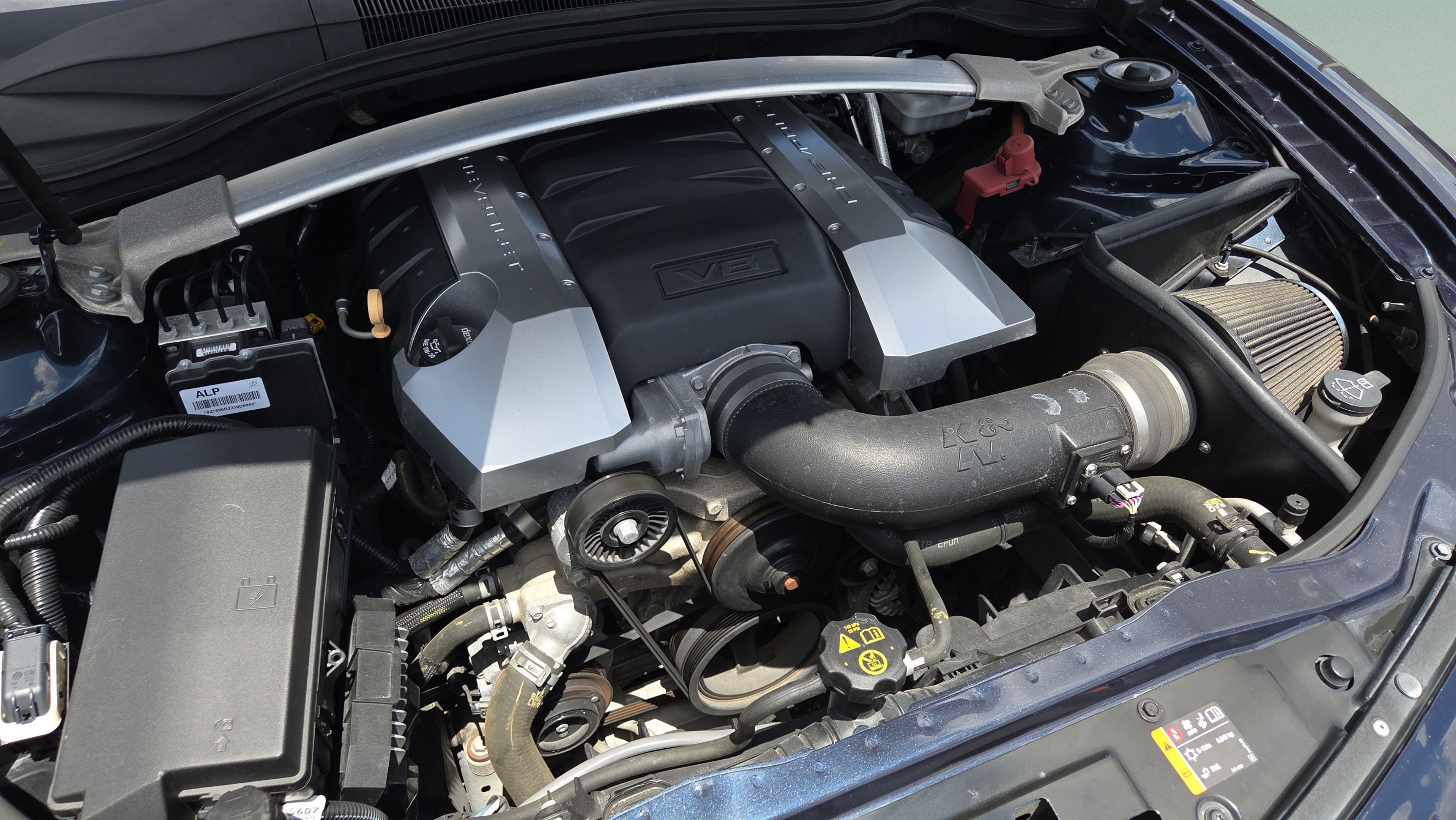 Used 2013 Chevrolet Camaro SS RWD image 9